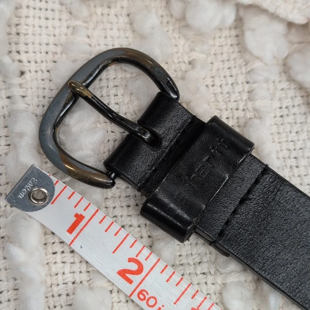 Carhartt Men's Medium Black Leather Simple Straight Work Belt with Metal Buckle